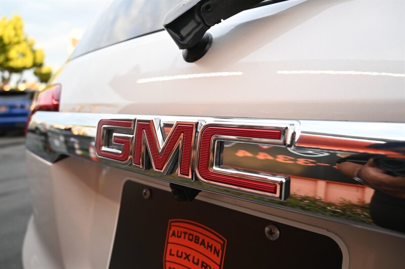 2017 Gmc Acadia Denali photo 7