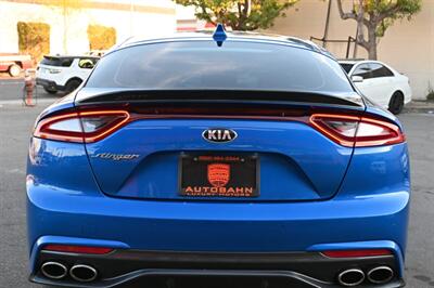 2018 Kia Stinger Premium   - Photo 13 - Norwalk, CA 90650-2241