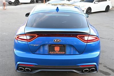 2018 Kia Stinger Premium   - Photo 14 - Norwalk, CA 90650-2241