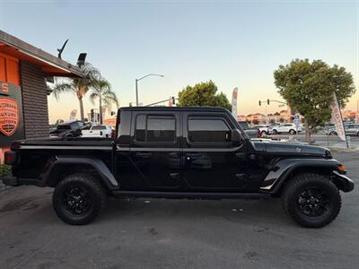 2025 Jeep Gladiator Texas Trail - Photo 11 - Norwalk, CA 90650-2241
