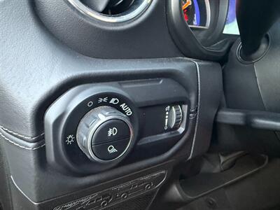 2025 Jeep Gladiator Texas Trail - Photo 17 - Norwalk, CA 90650-2241