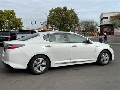 2016 Kia Optima Hybrid   - Photo 15 - Norwalk, CA 90650-2241