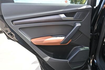 2022 Audi Q5 quattro Premium 40 TFSI   - Photo 39 - Norwalk, CA 90650-2241