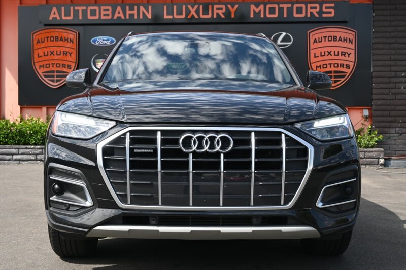2022 Audi Q5 quattro Premium 40 TFSI  