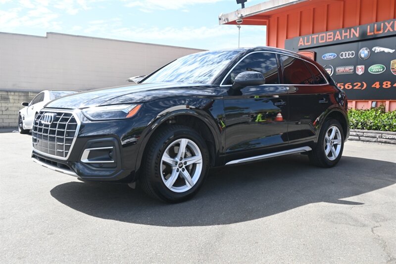 2022 Audi Q5 Premium 40 TFSI photo 4