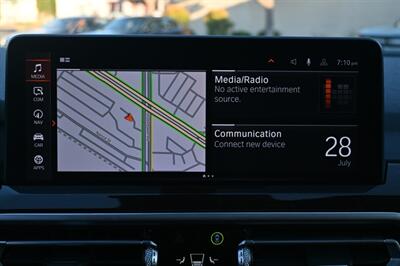 2023 BMW X4 xDrive30i   - Photo 44 - Norwalk, CA 90650-2241