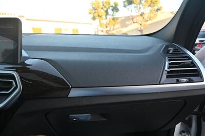 2023 BMW X4 xDrive30i   - Photo 86 - Norwalk, CA 90650-2241