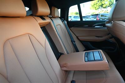 2023 BMW X4 xDrive30i   - Photo 74 - Norwalk, CA 90650-2241