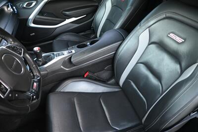 2016 Chevrolet Camaro 2SS   - Photo 32 - Norwalk, CA 90650-2241
