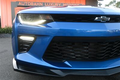 2016 Chevrolet Camaro 2SS   - Photo 3 - Norwalk, CA 90650-2241