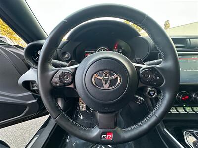 2022 Toyota GR86 Premium   - Photo 33 - Norwalk, CA 90650-2241