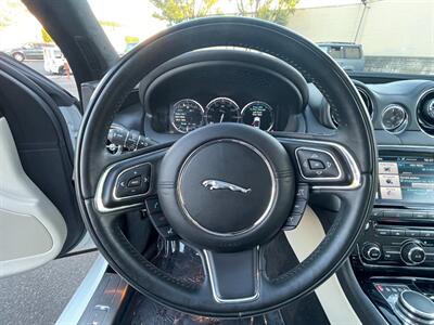 2015 Jaguar XJ Supercharged   - Photo 25 - Norwalk, CA 90650-2241