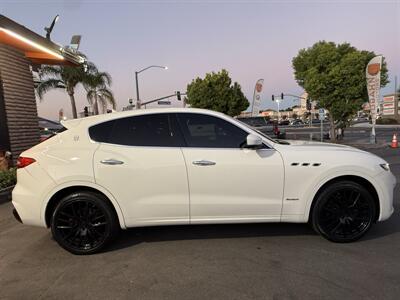 2019 Maserati Levante GranSport   - Photo 11 - Norwalk, CA 90650-2241