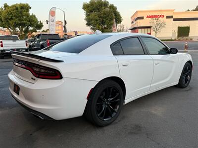 2018 Dodge Charger R/T   - Photo 12 - Norwalk, CA 90650-2241