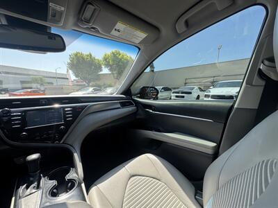2018 Toyota Camry SE - Photo 32 - Norwalk, CA 90650-2241