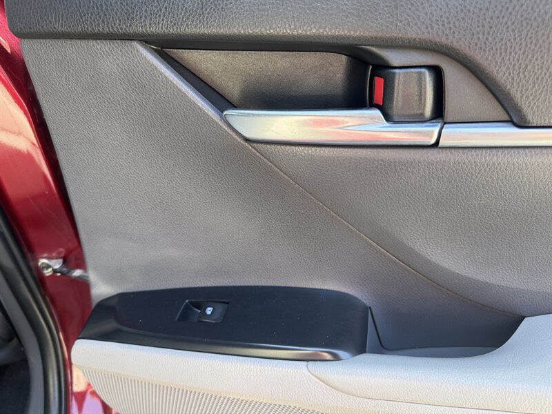 2018 Toyota Camry SE - Photo 35 - Norwalk, CA 90650-2241