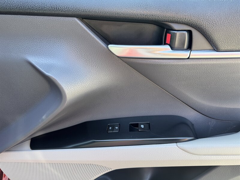 2018 Toyota Camry SE - Photo 40 - Norwalk, CA 90650-2241