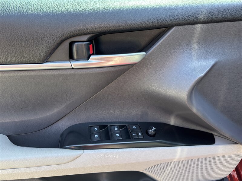 2018 Toyota Camry SE - Photo 20 - Norwalk, CA 90650-2241