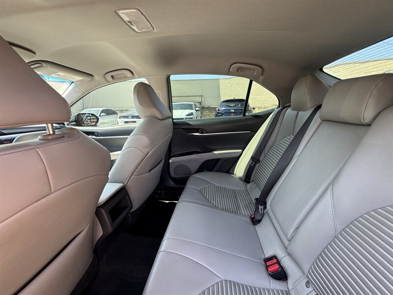 2018 Toyota Camry SE - Photo 28 - Norwalk, CA 90650-2241