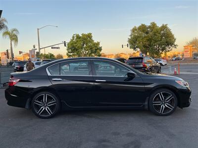 2017 Honda Accord Sport   - Photo 16 - Norwalk, CA 90650-2241