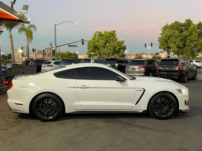 2016 Ford Mustang Shelby GT350   - Photo 17 - Norwalk, CA 90650-2241