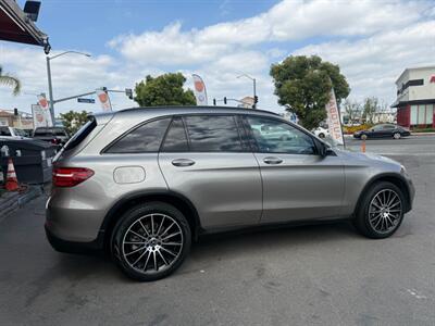 2019 Mercedes-Benz GLC GLC 300   - Photo 17 - Norwalk, CA 90650-2241
