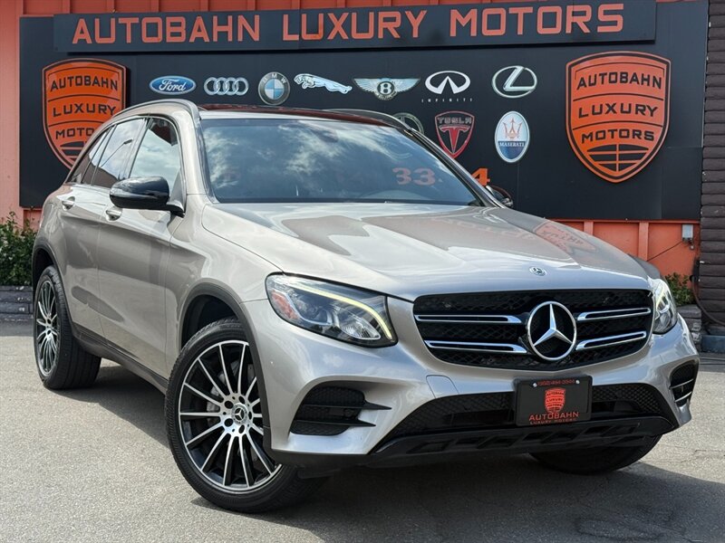 2019 Mercedes-Benz GLC GLC300's photo