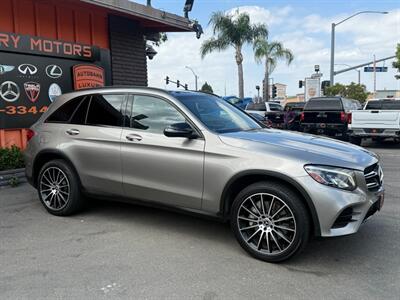 2019 Mercedes-Benz GLC GLC 300   - Photo 19 - Norwalk, CA 90650-2241