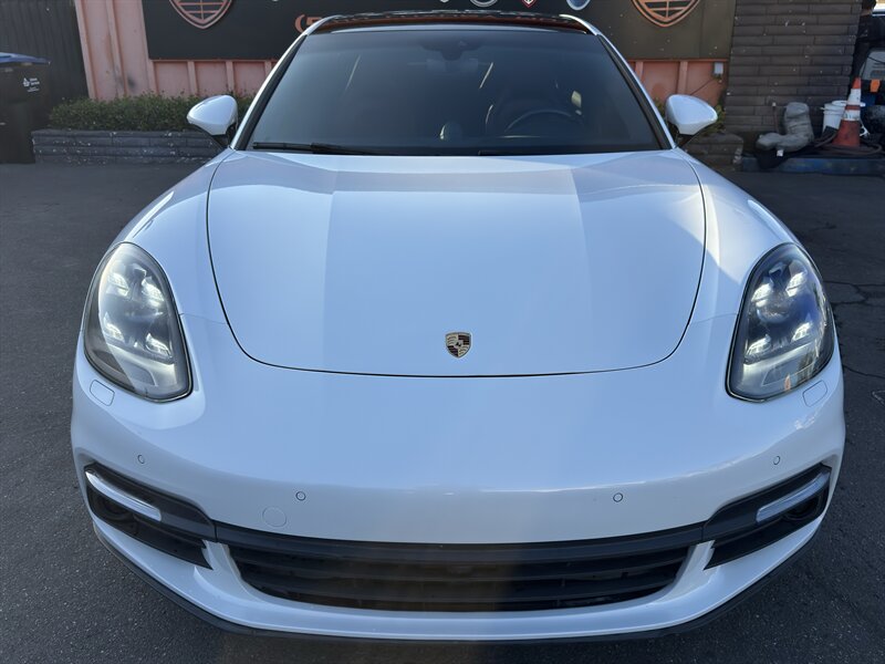 2017 Porsche Panamera 4S  