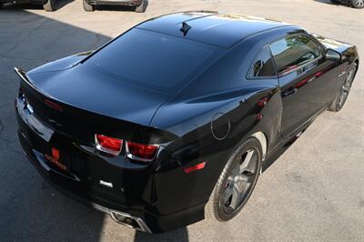 2011 Chevrolet Camaro SS   - Photo 21 - Norwalk, CA 90650-2241