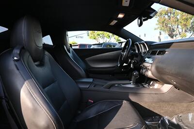 2011 Chevrolet Camaro SS   - Photo 48 - Norwalk, CA 90650-2241