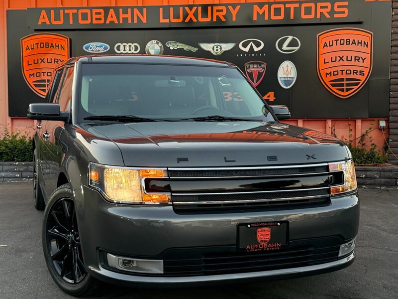 2019 Ford Flex SEL   - Photo 1 - Norwalk, CA 90650-2241