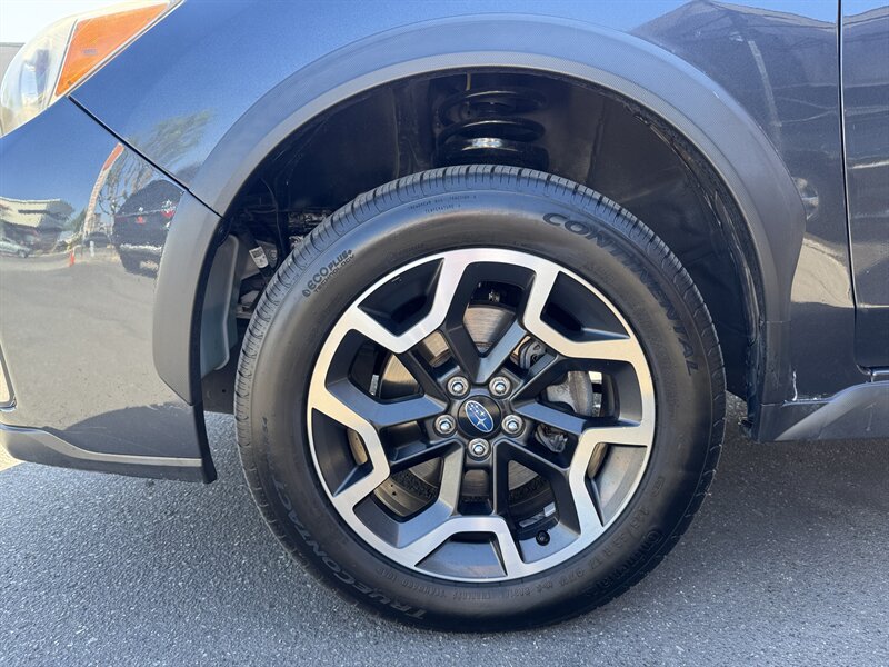 2017 Subaru Crosstrek 2.0i Limited - Photo 7 - Norwalk, CA 90650-2241
