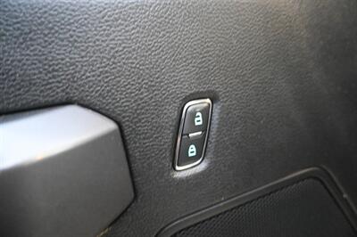 2019 Ford F-150 XLT   - Photo 18 - Norwalk, CA 90650-2241