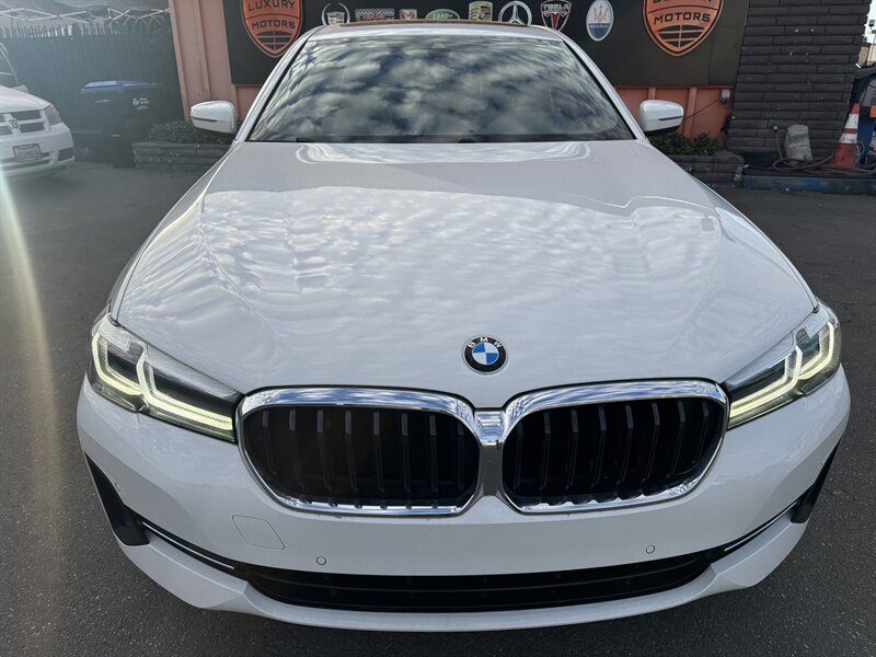 2023 BMW 5 Series 530i  