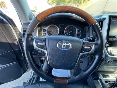 2019 Toyota Land Cruiser   - Photo 26 - Norwalk, CA 90650-2241