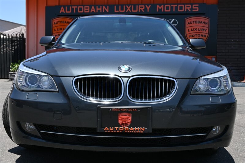 2009 BMW 5 Series 528i  