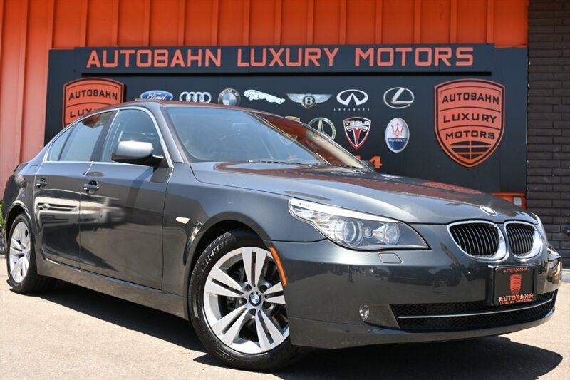 2009 BMW 5 Series 528i  