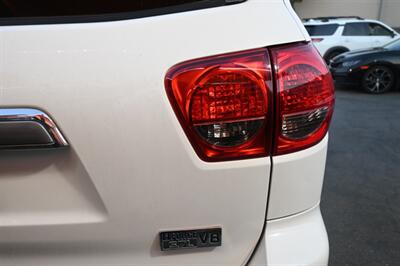 2012 Toyota Sequoia Limited   - Photo 11 - Norwalk, CA 90650-2241