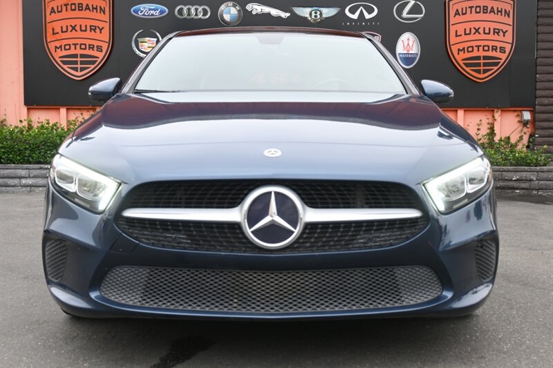2020 Mercedes Benz A 220 photo 2