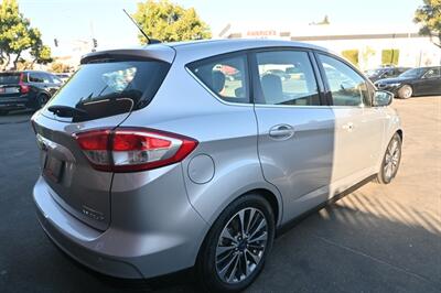 2018 Ford C-MAX Hybrid Titanium   - Photo 11 - Norwalk, CA 90650-2241