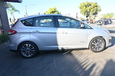 2018 Ford C-MAX Hybrid Titanium   - Photo 12 - Norwalk, CA 90650-2241
