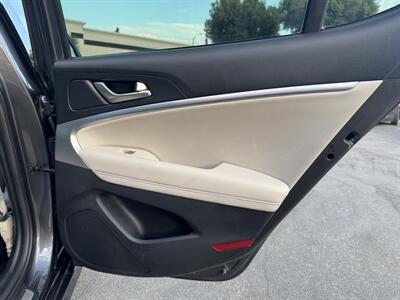 2019 Genesis G70 2.0T Advanced - Photo 35 - Norwalk, CA 90650-2241