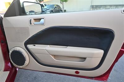 2006 Ford Mustang GT Premium   - Photo 38 - Norwalk, CA 90650-2241