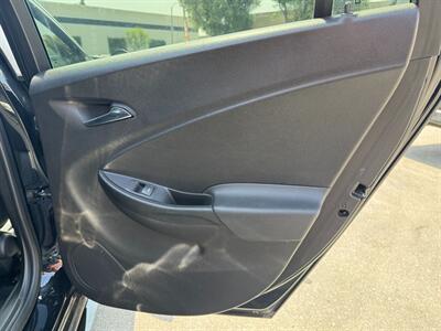2018 Chevrolet Volt LT - Photo 37 - Norwalk, CA 90650-2241