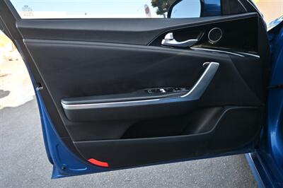 2018 Kia Stinger   - Photo 15 - Norwalk, CA 90650-2241