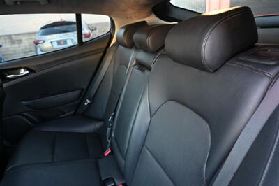 2018 Kia Stinger   - Photo 38 - Norwalk, CA 90650-2241