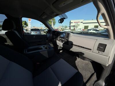 2007 GMC Sierra 1500 Work Truck - Photo 53 - Norwalk, CA 90650-2241