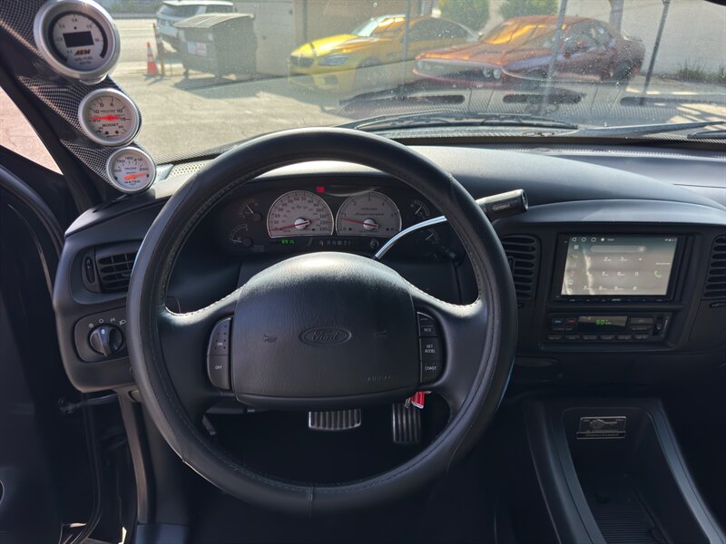 2002 Ford F-150 Harley-Davidson - Photo 27 - Norwalk, CA 90650-2241