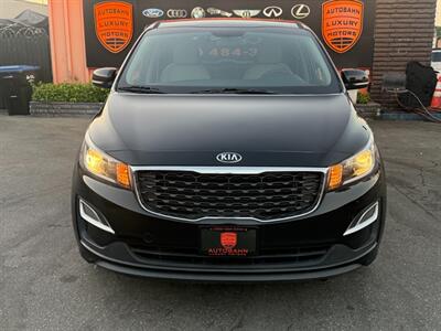 2020 Kia Sedona LX - Photo 3 - Norwalk, CA 90650-2241